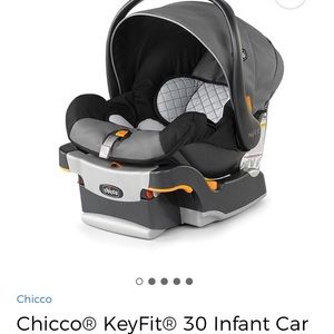 Chicco KeyFit 30 Infant Car Seat in blue